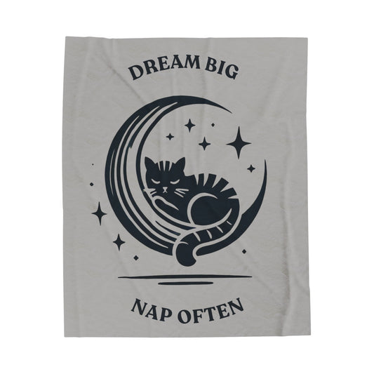 Dream Big, Nap Often Cozy Cat Blanket – Minimalist Design for Pet Lovers